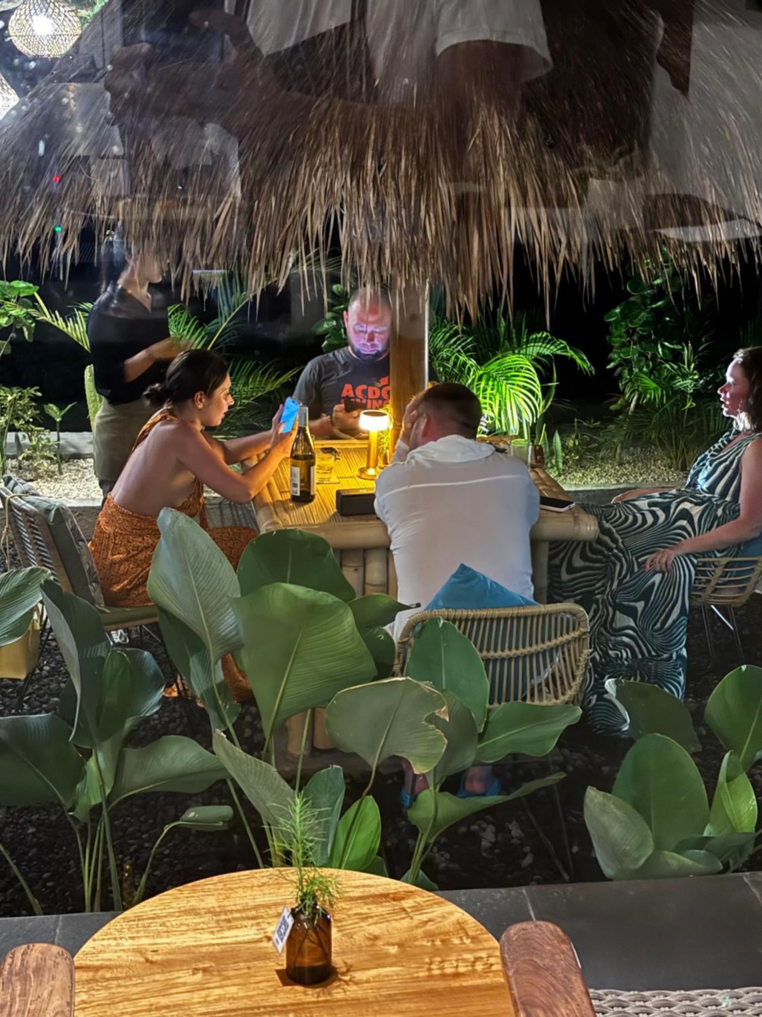 Kaje Cottage & Restaurant Tanglad Dış mekan fotoğraf